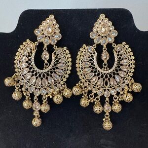 NWOT Indian Gold Chandbali Earrings